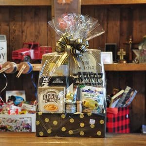 Savoury select gift basket