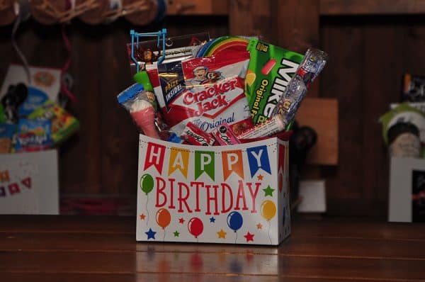 Small Happy Birthday Basket